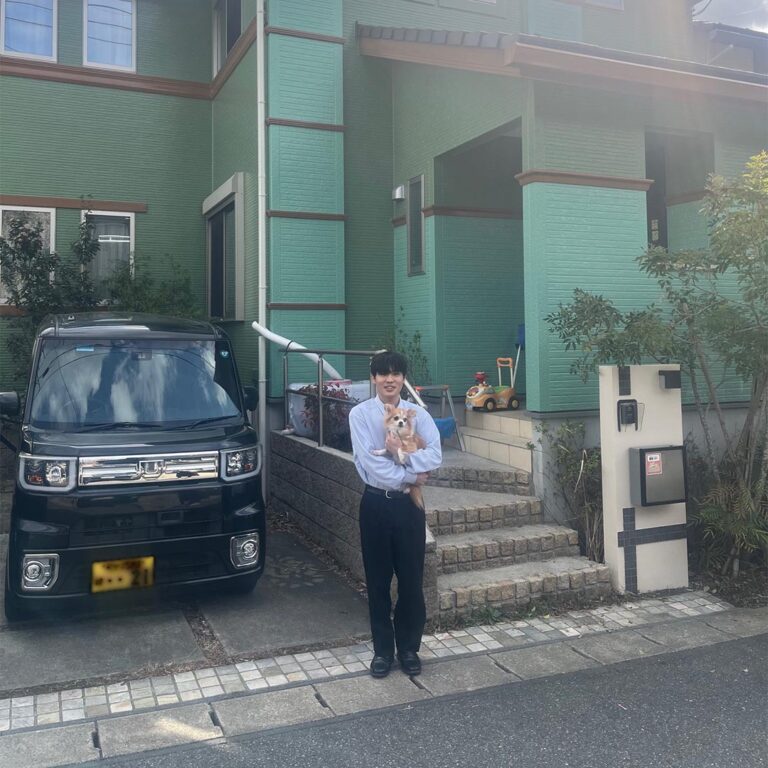 M様邸 塗装後に息子さんと